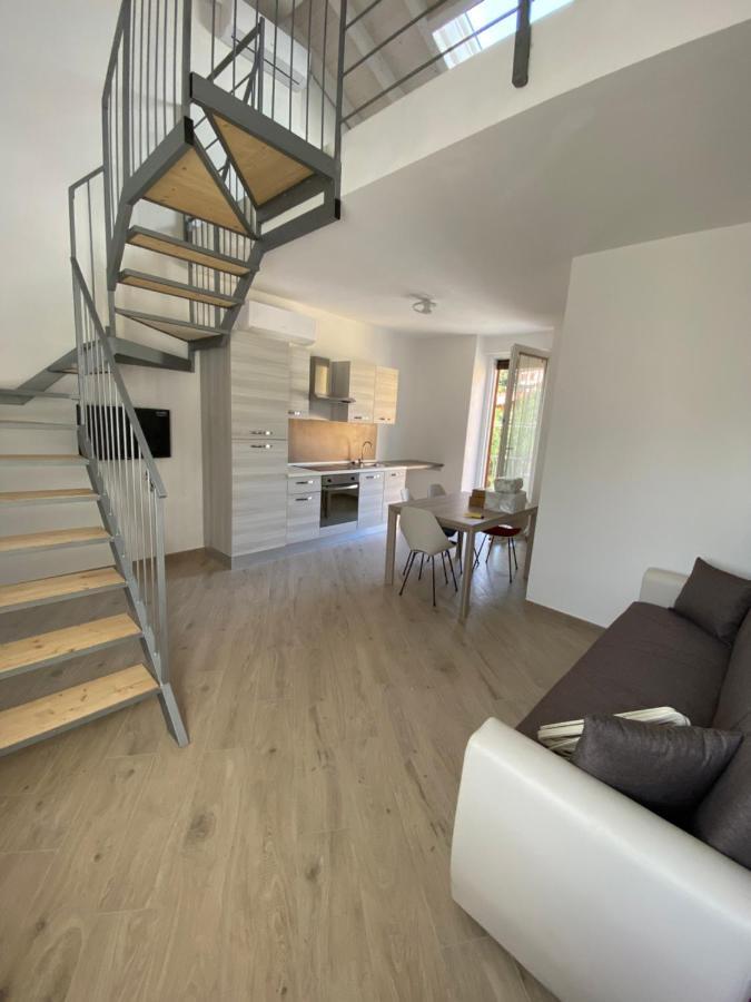 Around Lago Maggiore Apartments Reno Di Leggiuno Екстер'єр фото